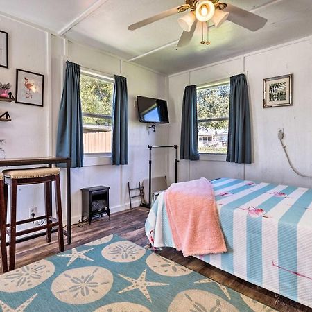 Flirty Flamingo Studio 1 Mi To Canyon Lake Exterior foto